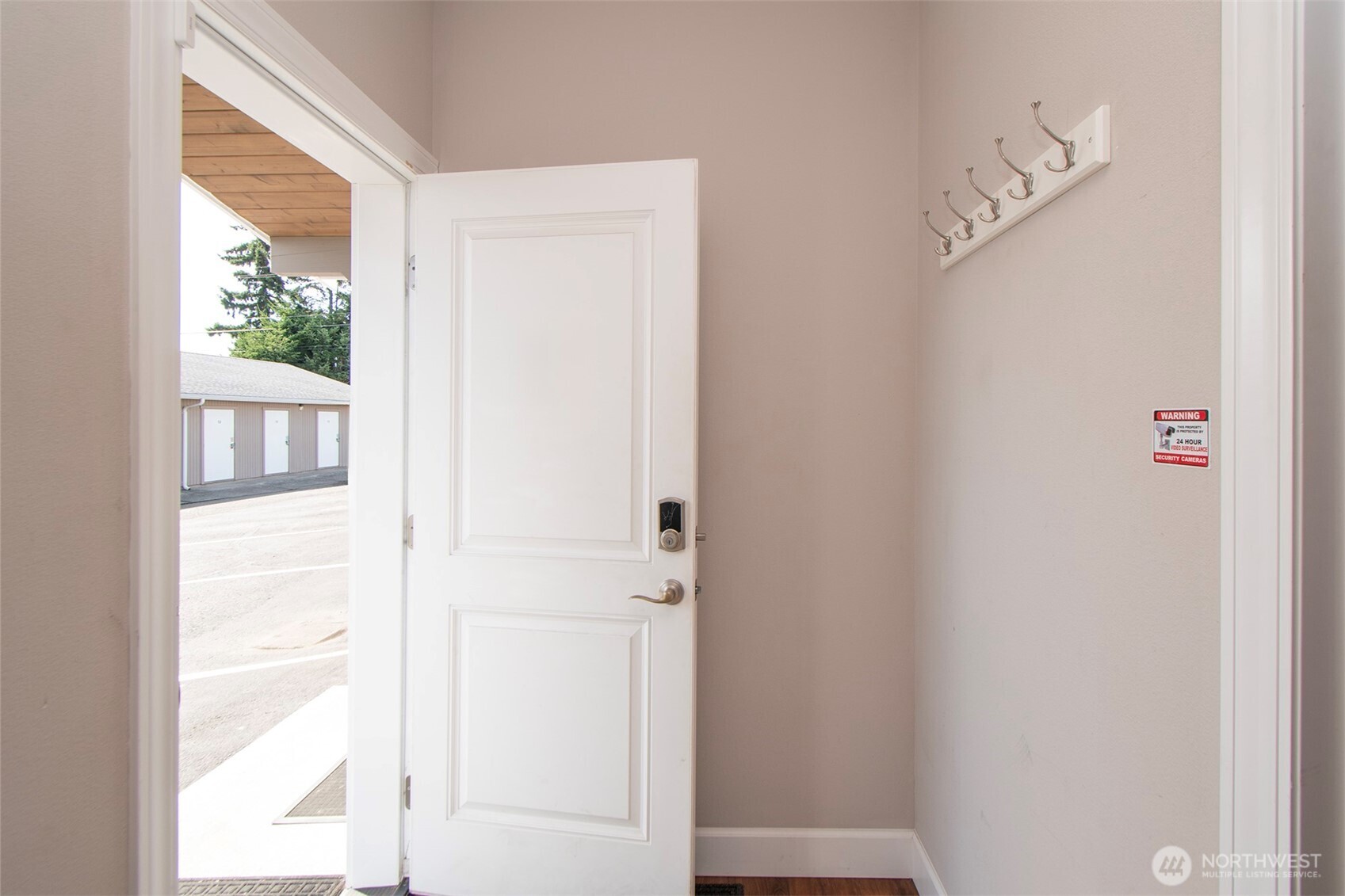 495 W Spruce Street Sequim WA 98382
