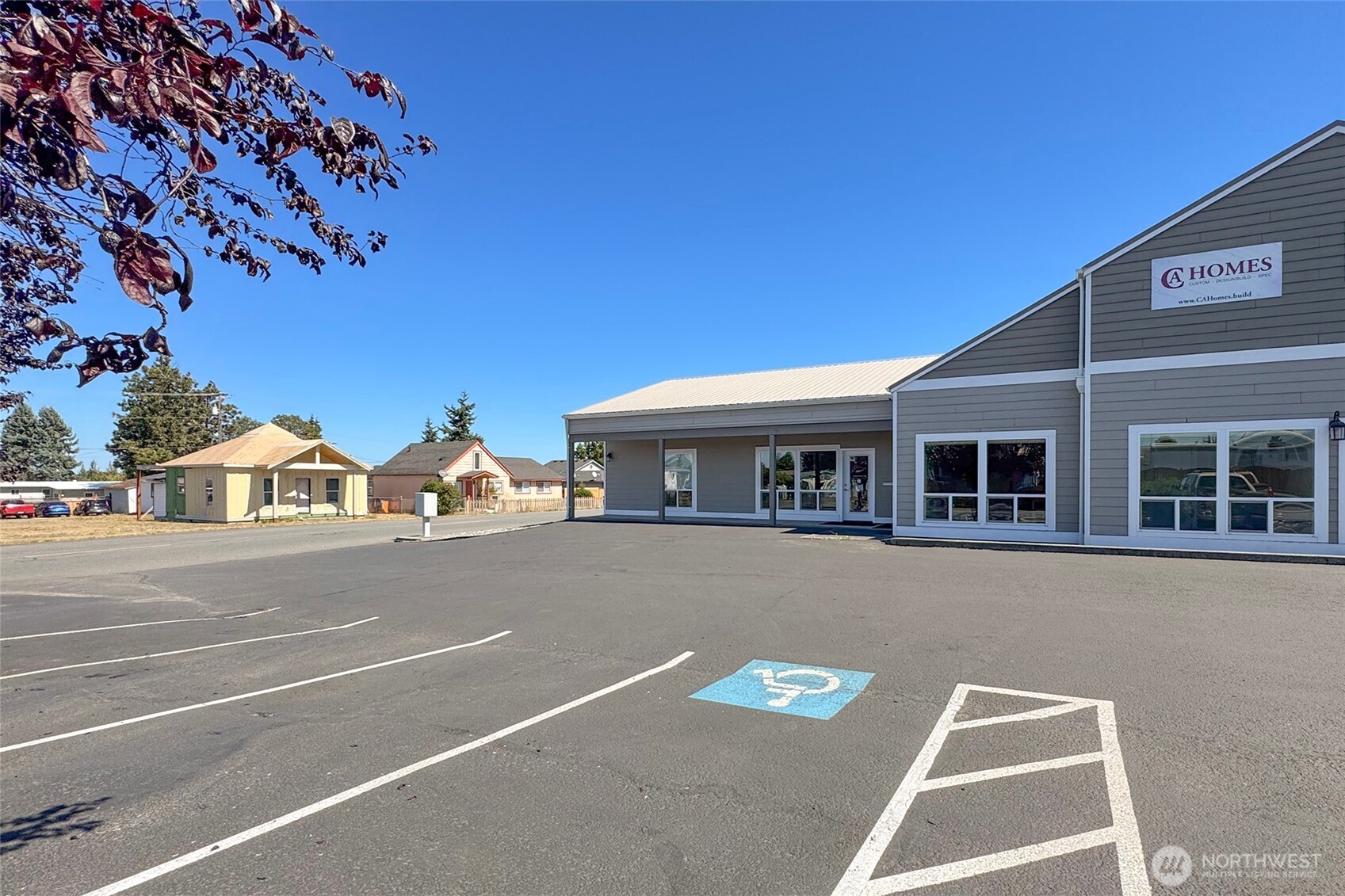 495 W Spruce Street Sequim WA 98382
