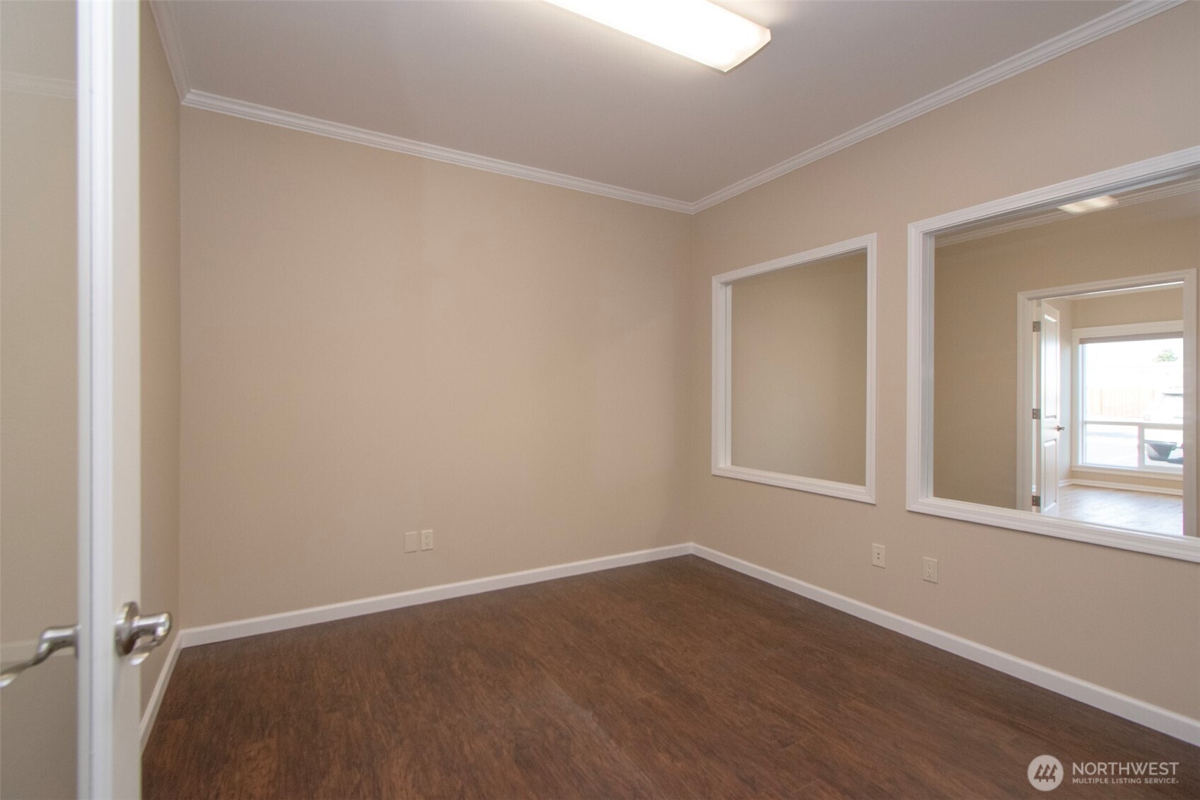 495 W Spruce Street Sequim WA 98382