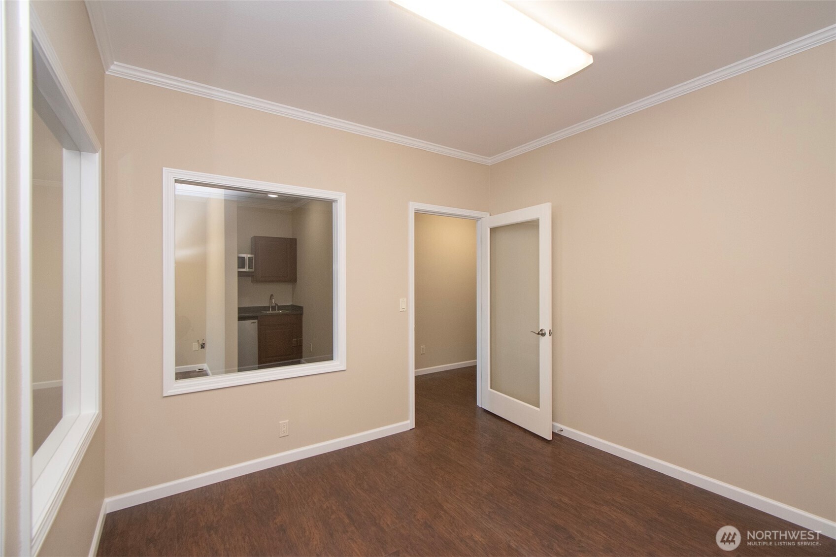 495 W Spruce Street Sequim WA 98382
