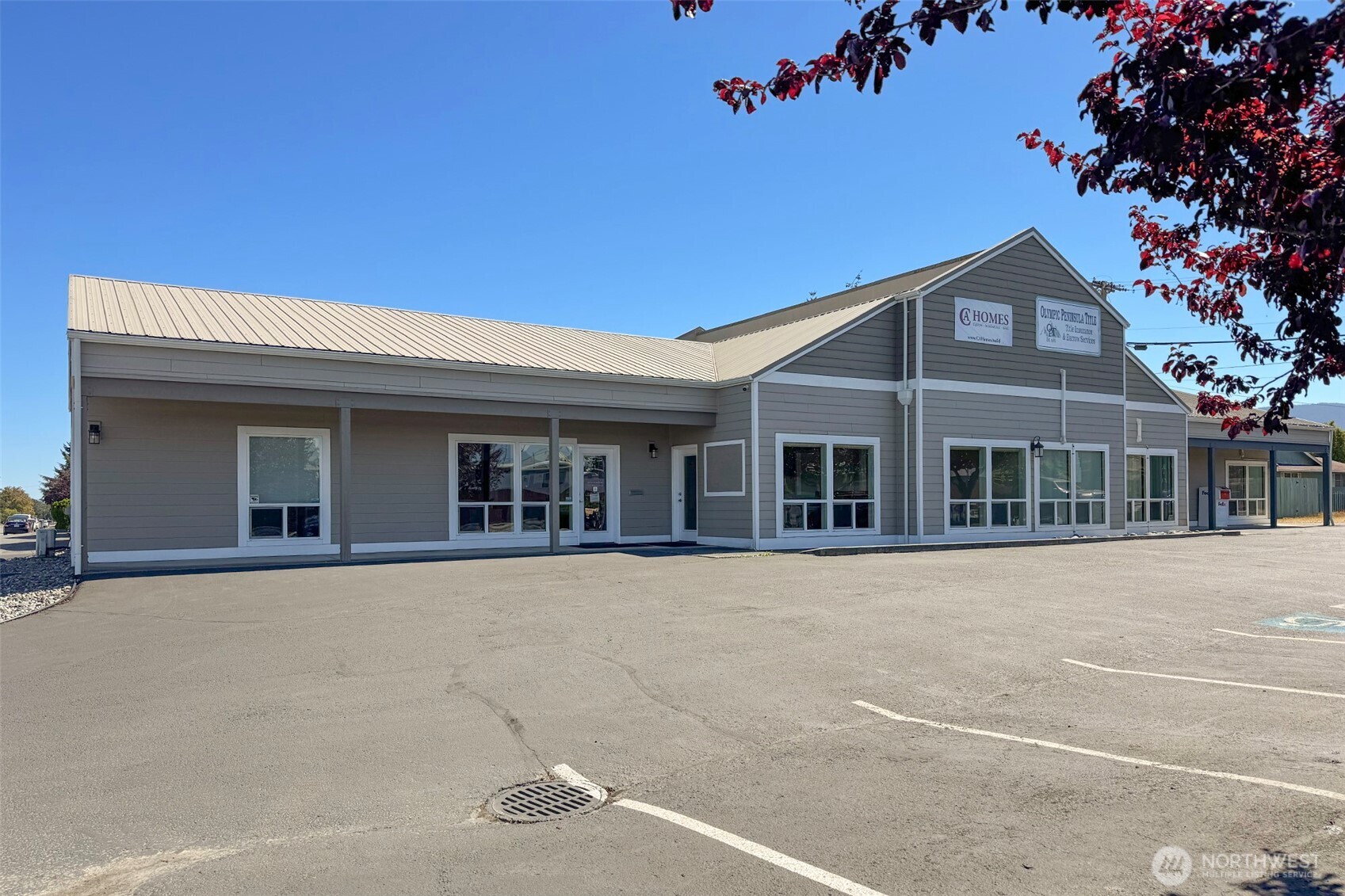 495 W Spruce Street Sequim WA 98382