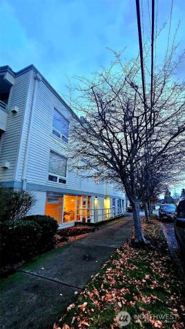 6300 32nd Avenue NW Seattle WA 98107