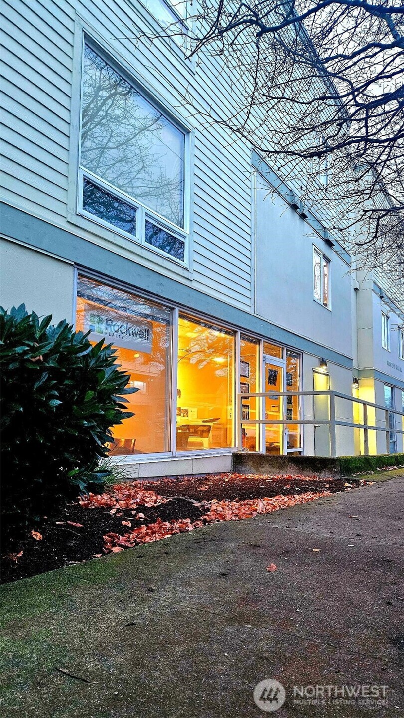 6300 32nd Avenue NW Seattle WA 98107