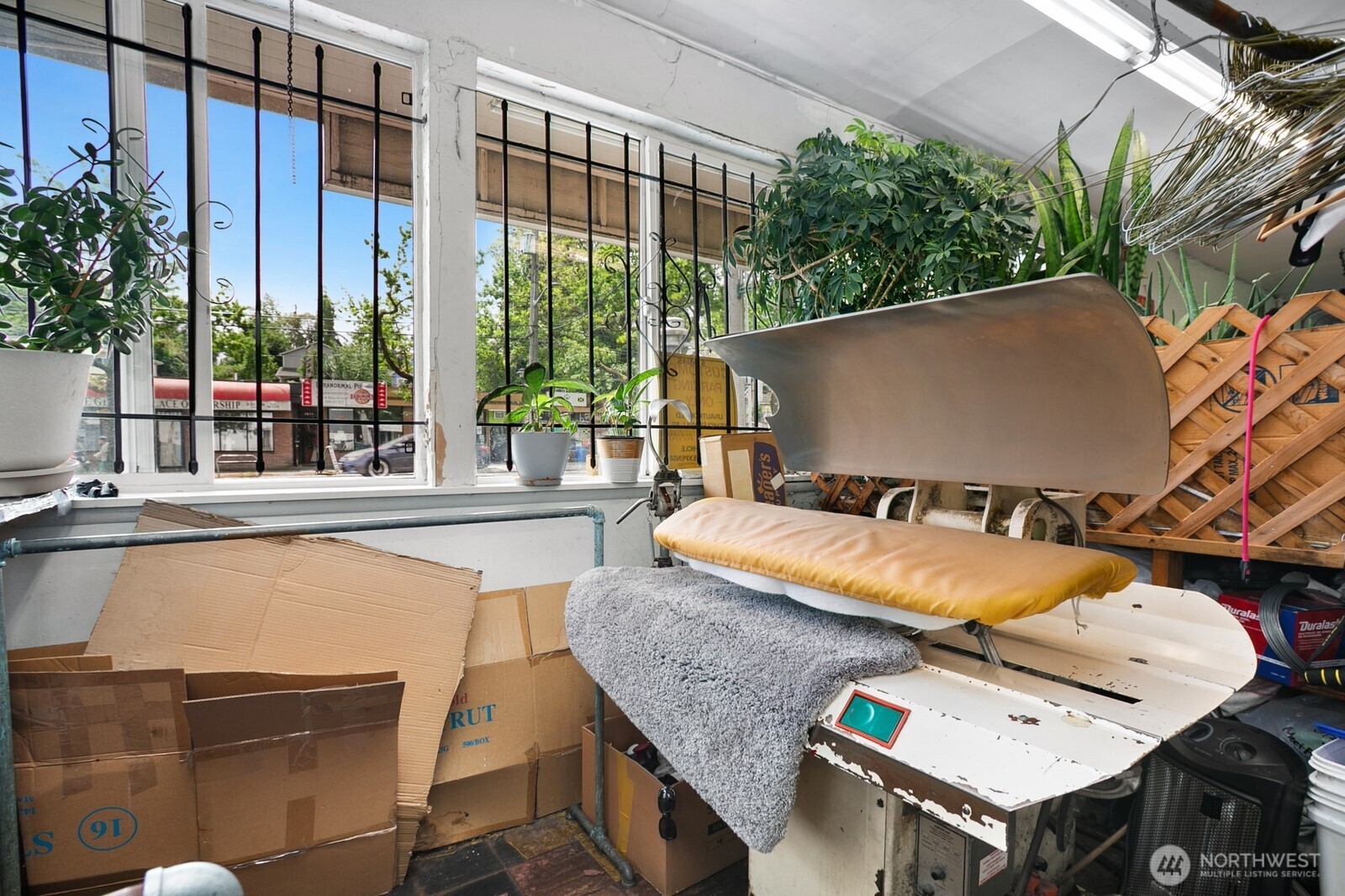9432 Rainier Avenue S Seattle WA 98118