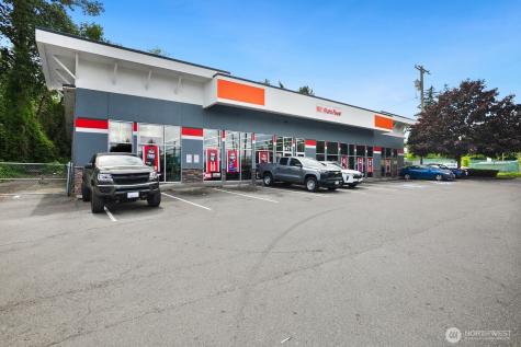 9432 Rainier Seattle WA 98118
