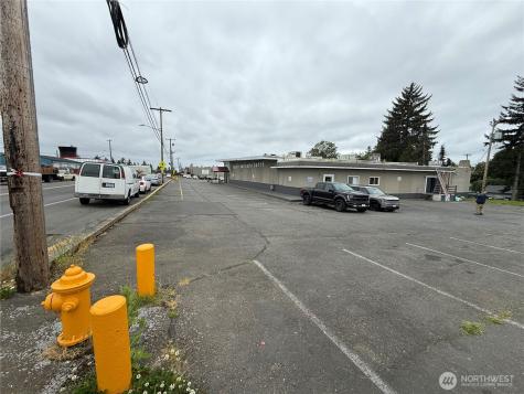 10821 1ST Seattle WA 98168