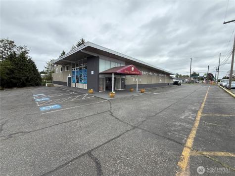 10821 1st Avenue S Seattle WA 98168