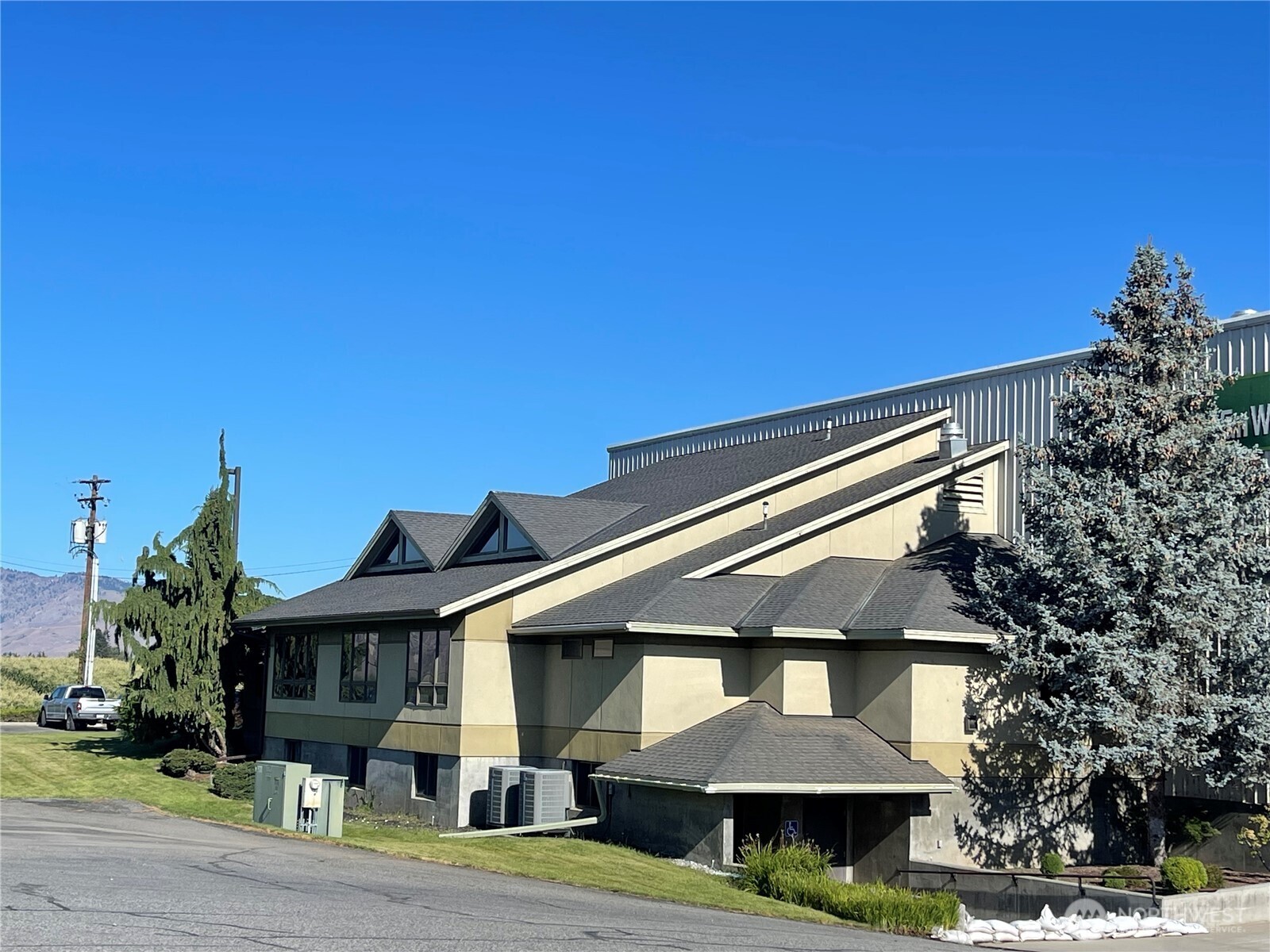 2821 Grant Road East Wenatchee WA 98802