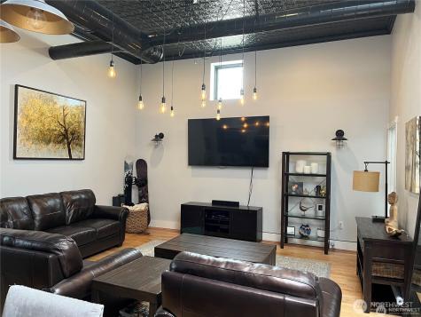 212 E 1st Street Cle Elum WA 98922