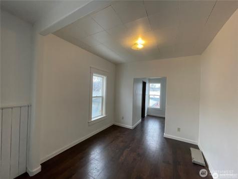 1014 Main Street Oroville WA 98844
