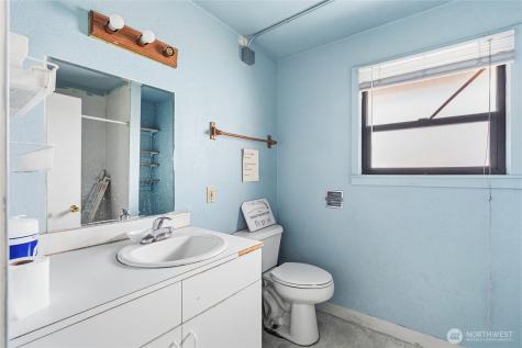 529 Shattuck Avenue S Renton WA 98057