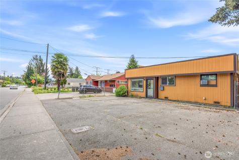 529 Shattuck Avenue S Renton WA 98057