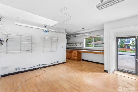 529 Shattuck Avenue S Renton WA 98057