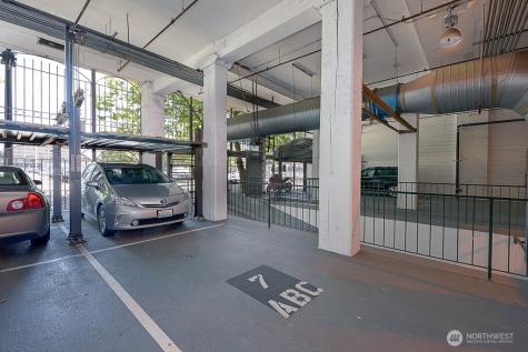 526 1st Avenue S Seattle WA 98104