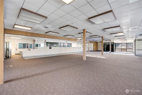 18525 Firlands Way N Shoreline WA 98133