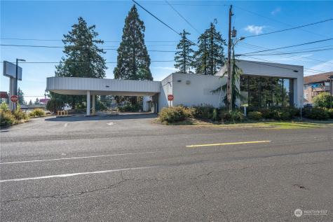 18525 Firlands Way N Shoreline WA 98133