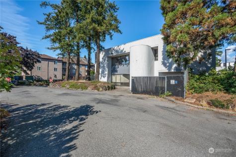 18525 Firlands Way N Shoreline WA 98133