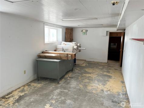 25 Main Street S Omak WA 98841