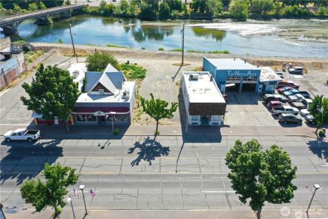 25 Main Street S Omak WA 98841