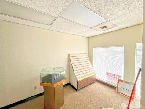 25 Main Street S Omak WA 98841