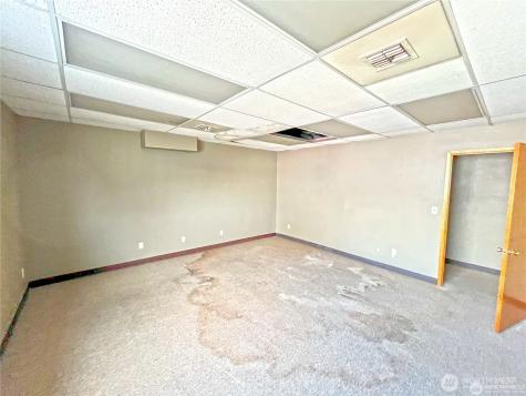 25 Main Street S Omak WA 98841