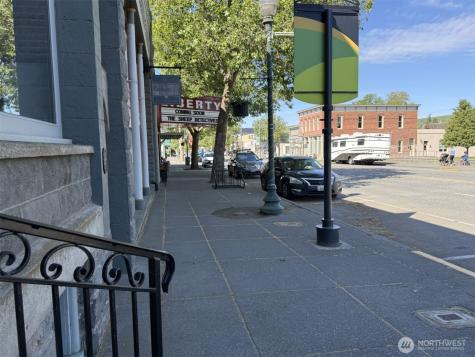 358 E Main Street Dayton WA 99328