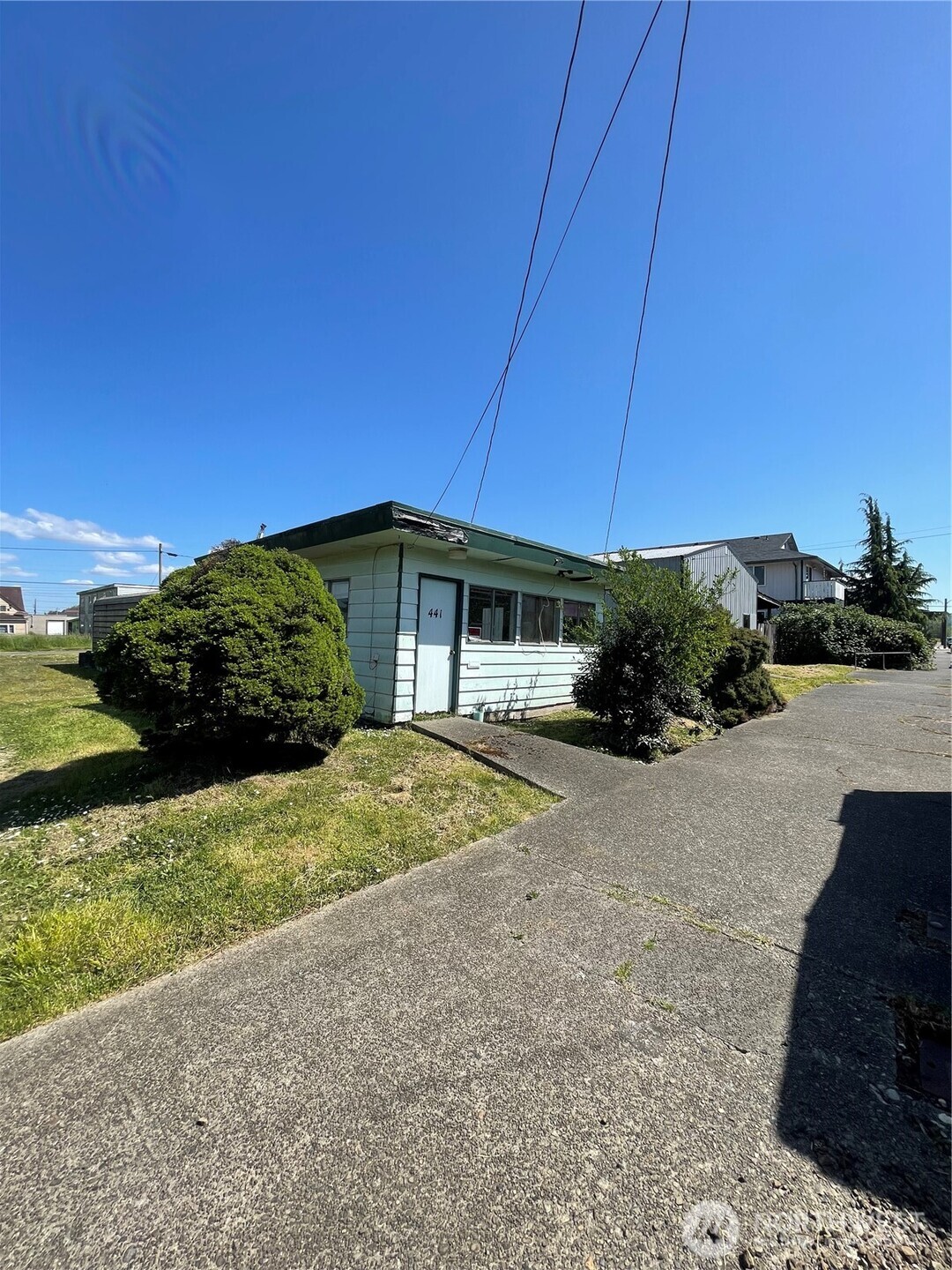 419 1st Street Raymond WA 98577