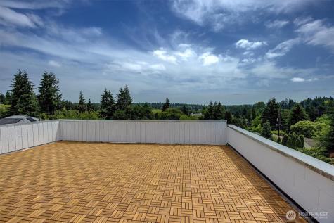 10722 Lake City Way NE Seattle WA 98125