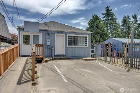 10722 Lake City Way NE Seattle WA 98125