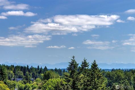 10722 Lake City Way NE Seattle WA 98125