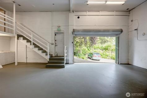 10722 Lake City Way NE Seattle WA 98125