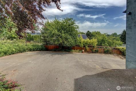 10722 Lake City Way NE Seattle WA 98125