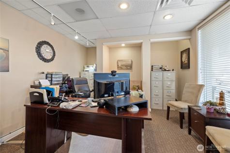 746 NE Midway Boulevard Oak Harbor WA 98277