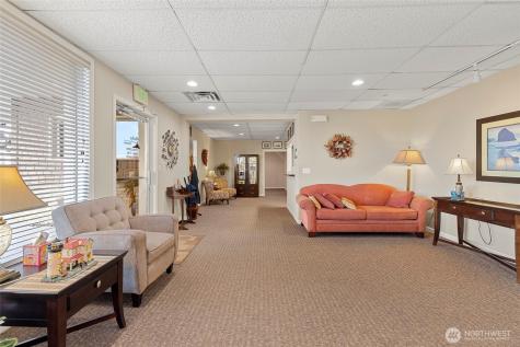 746 NE Midway Boulevard Oak Harbor WA 98277