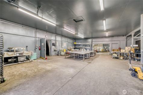 3819 94th Street SW Lakewood WA 98499
