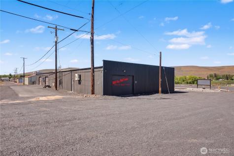 1080 Basin Street NW Ephrata WA 98823