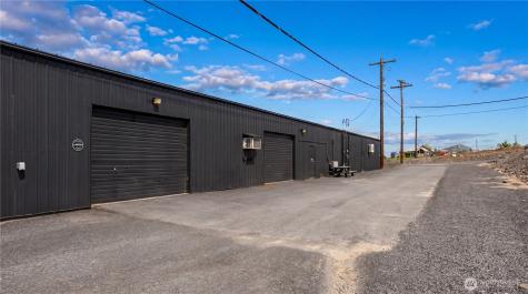1080 Basin Street NW Ephrata WA 98823