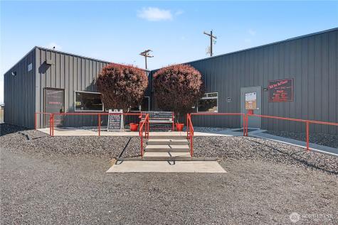 1080 Basin Street NW Ephrata WA 98823