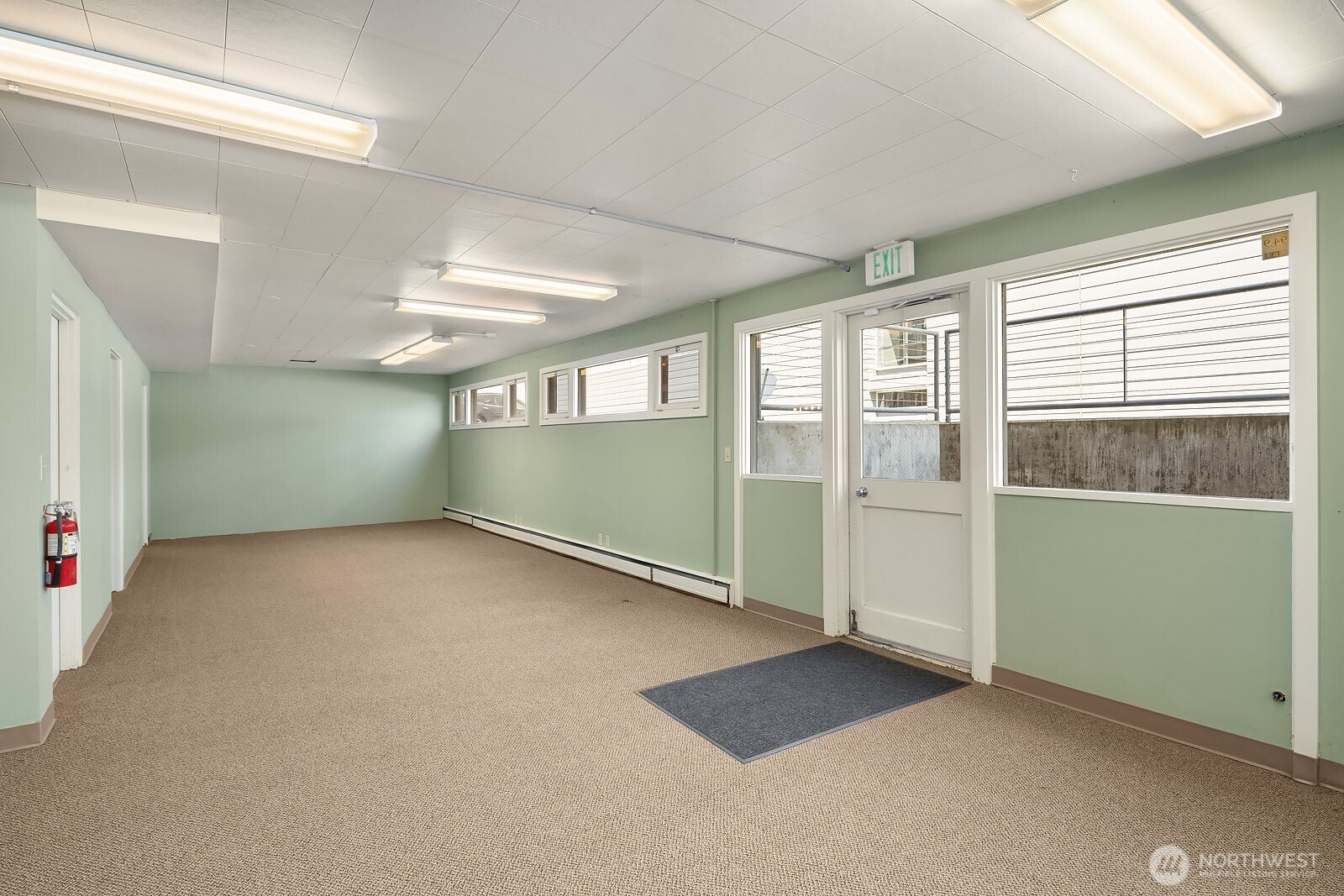 2300 W Commodore Way Seattle WA 98199