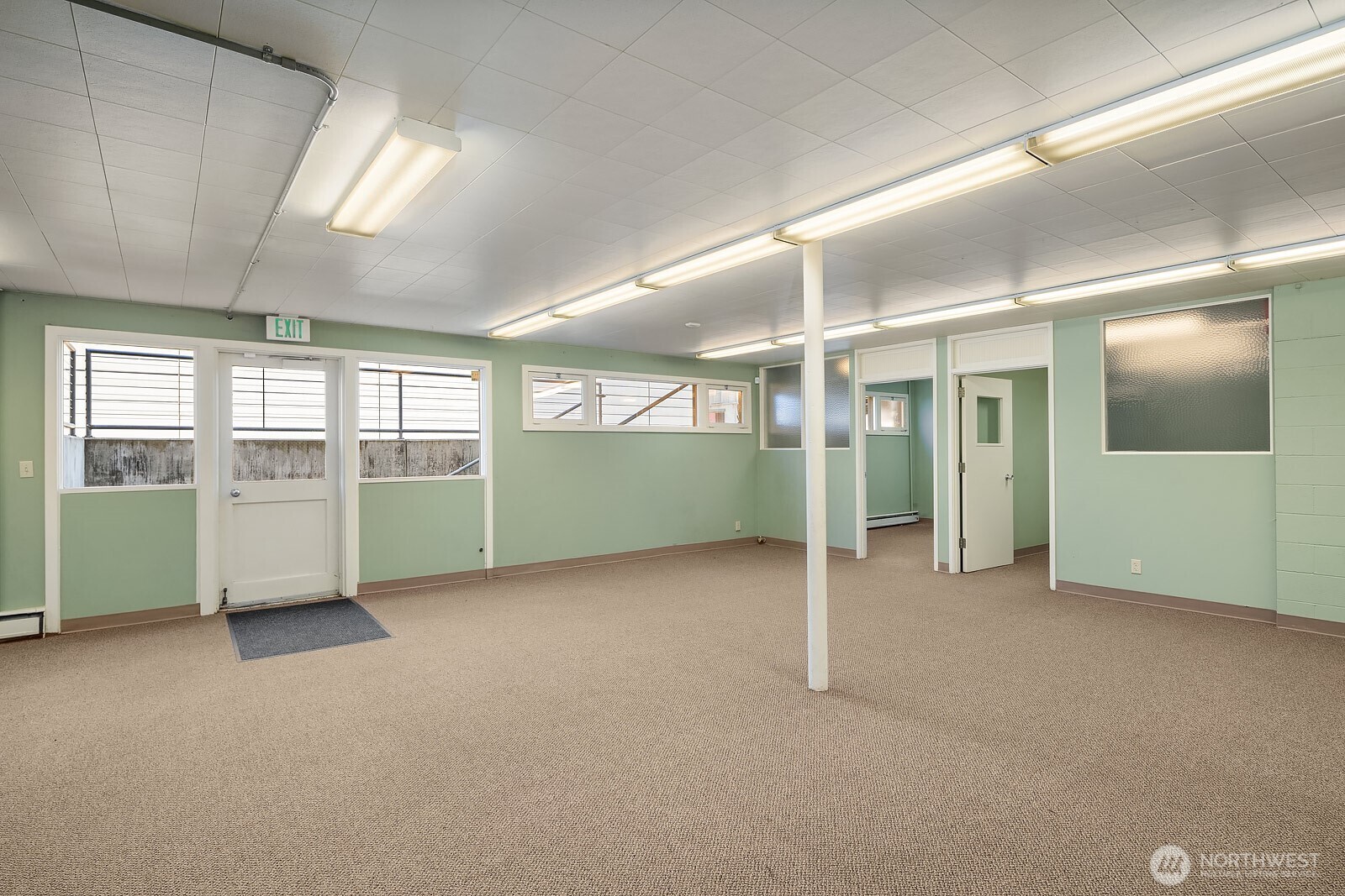 2300 W Commodore Way Seattle WA 98199