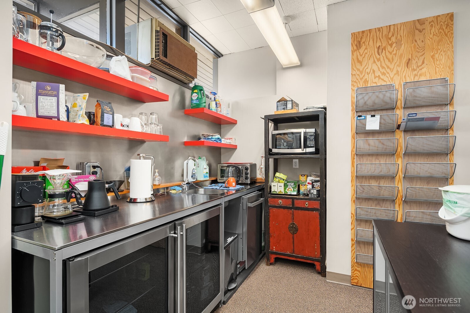 2300 W Commodore Way Seattle WA 98199