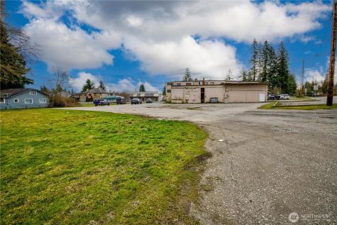 2011 Madison Street Everett WA 98203