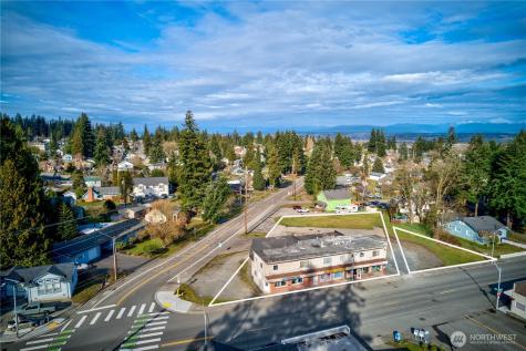 2011 Madison Street Everett WA 98203