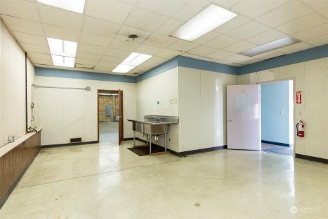 4400 24th Avenue W Seattle WA 98199
