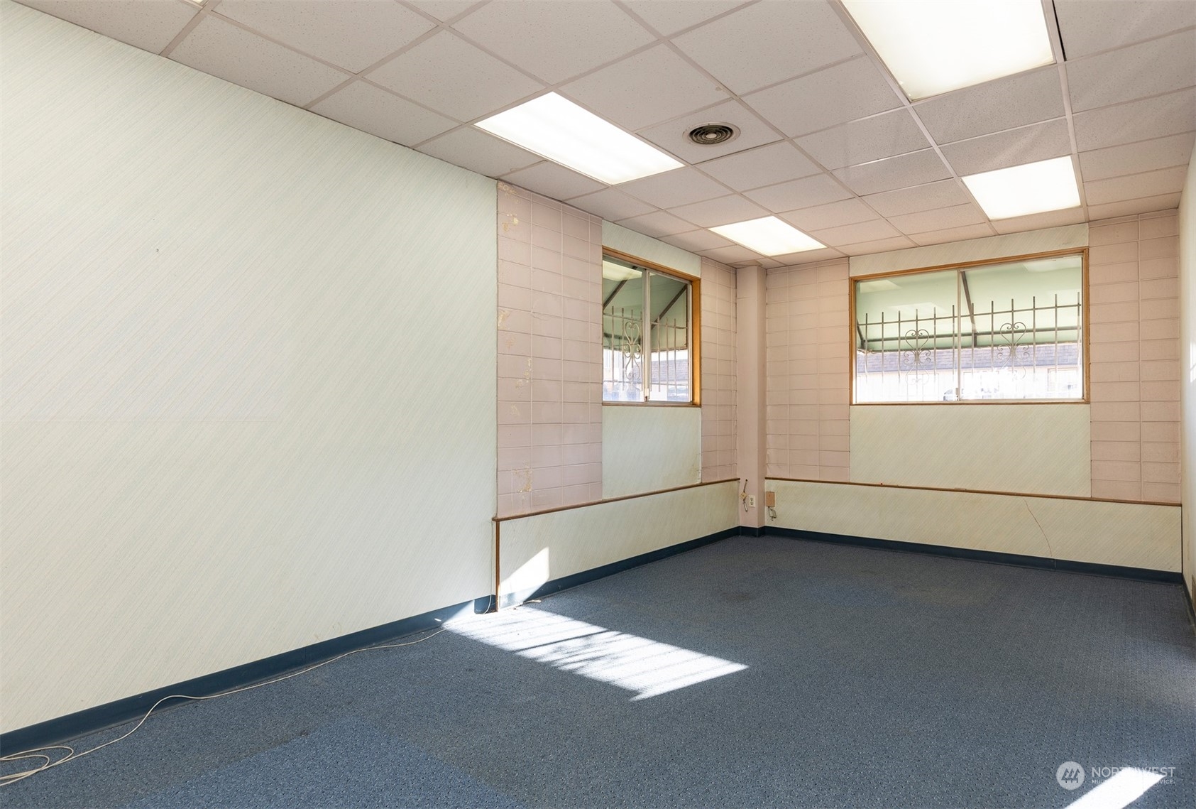 4400 24th Avenue W Seattle WA 98199