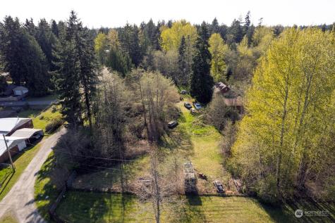13924 59th Avenue East Puyallup WA 98373