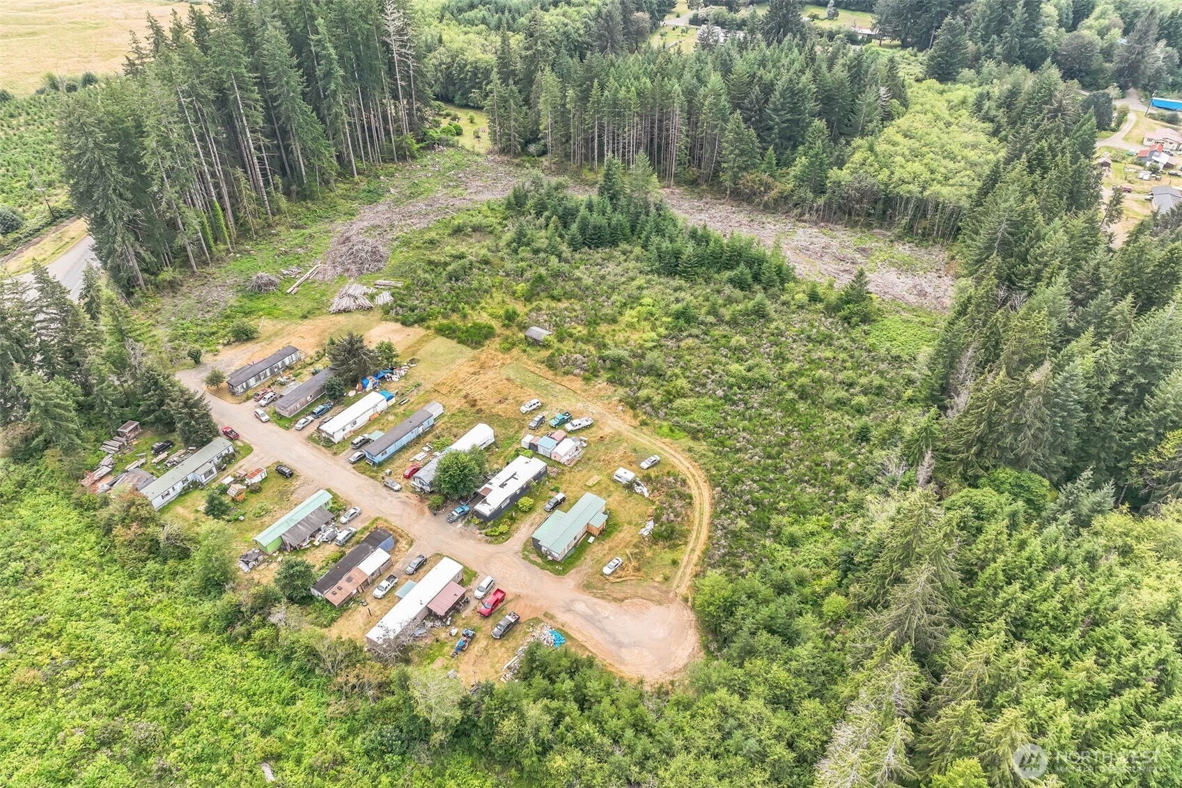 3389 Us Highway 101 Humptulips WA 98552