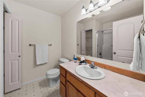 816 Cherry Avenue Sumner WA 98390