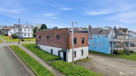 2602 Grand Avenue Everett WA 98201