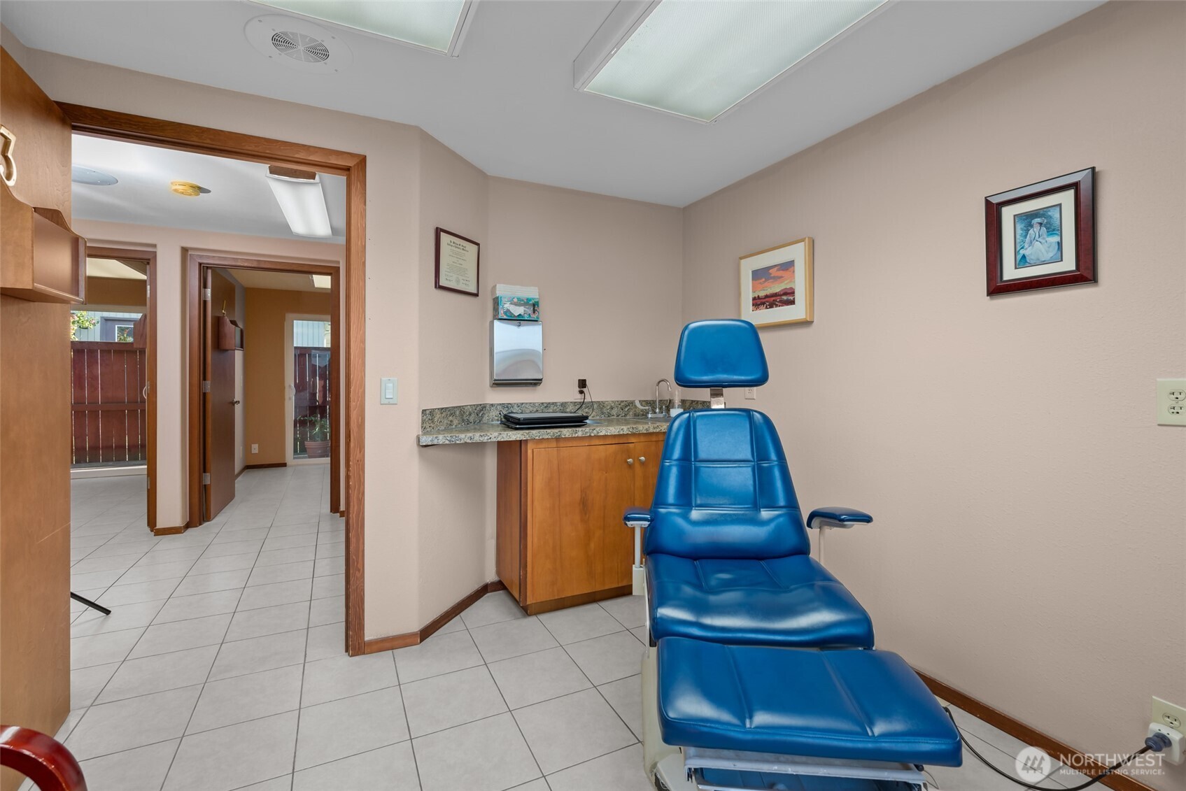 412 N Main Street Coupeville WA 98239